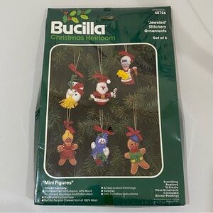 Bucilla Christmas Heirloom Kit 48786 Jeweled Stitchery Ornaments Mini Figures
